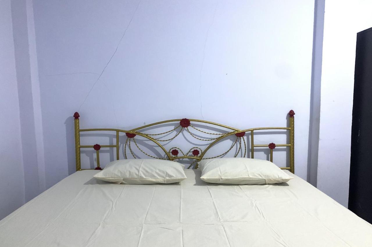 Oyo 92892 Aini Homestay Ternate Εξωτερικό φωτογραφία