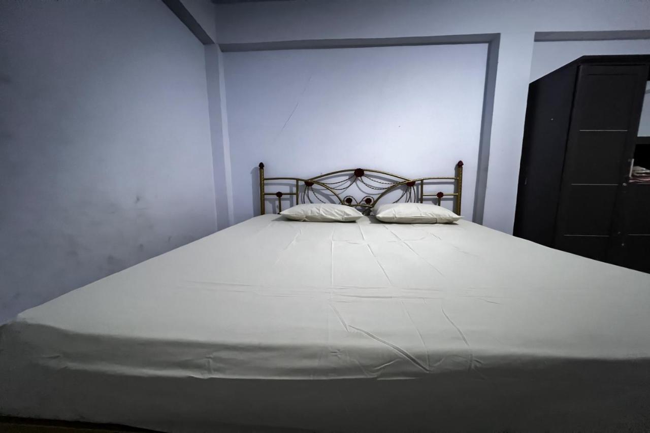 Oyo 92892 Aini Homestay Ternate Εξωτερικό φωτογραφία